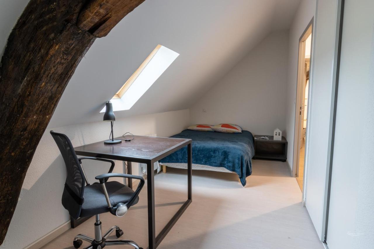 Magnifique Appartement Renove Dans Residence Saumur Kültér fotó