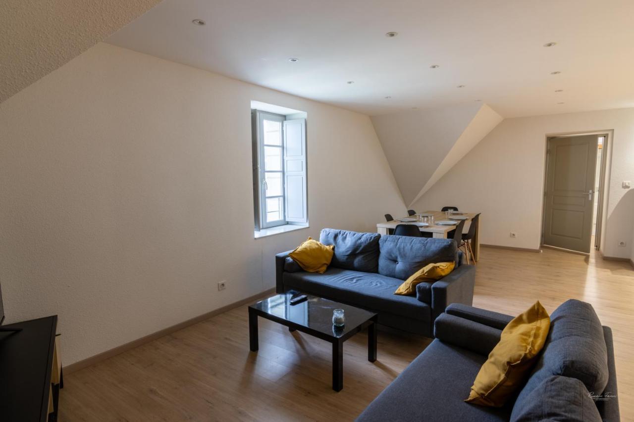 Magnifique Appartement Renove Dans Residence Saumur Kültér fotó
